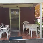 Cabanas Flor Del Lago, Caburgua